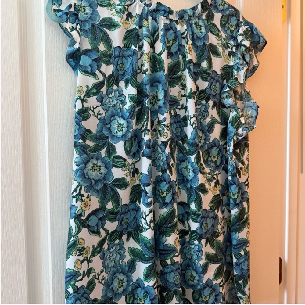 LOFT Floral Ruffle Shell - Picture 4 of 4
